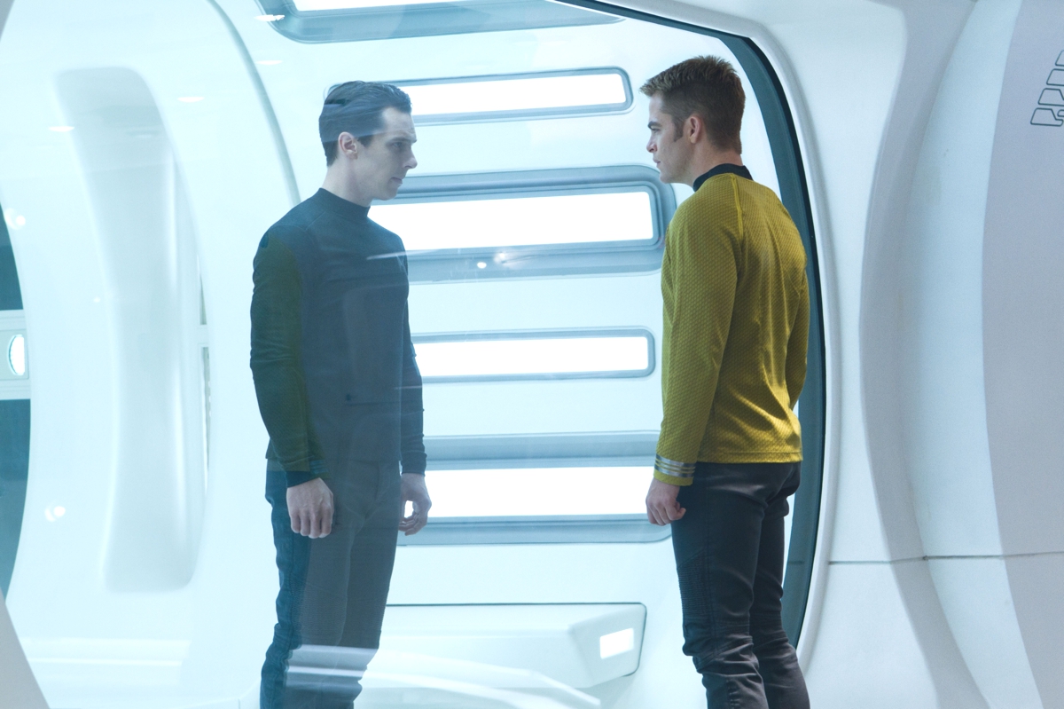 J.J. ABRAMS Talks STAR TREK vs. STAR WARS on The Daily Show
